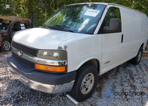 2004 Chevrolet Express from USA, damaged, VIN 1GCGG25V641236484